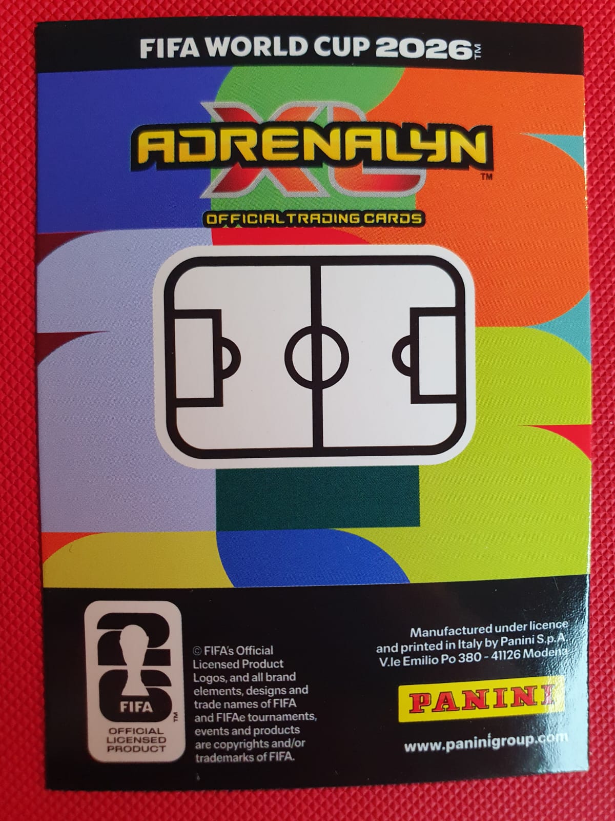Japan Badge #251 - Panini Adrenalyn XL FIFA World Cup 2026 - Frente