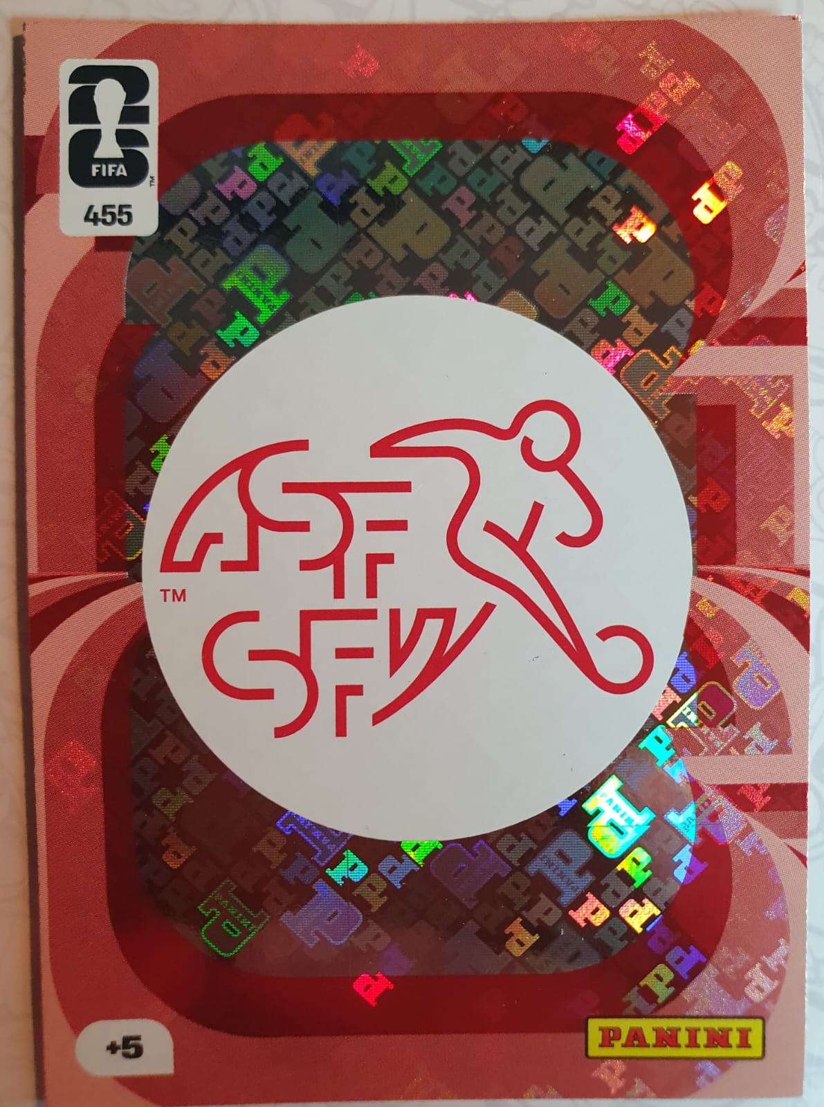 Switzerland Badge #455 - Panini Adrenalyn XL FIFA World Cup 2026 - Frente